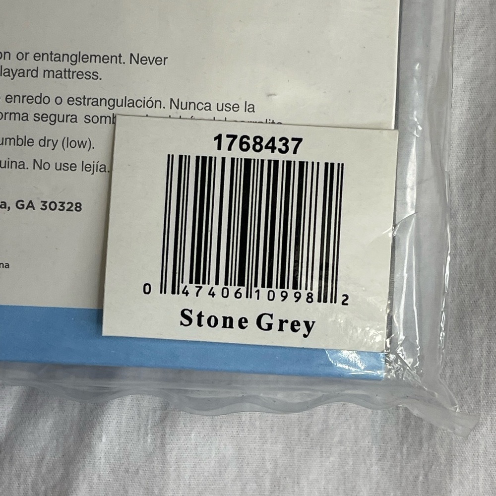 Grey Fitted Sheet - Picture 3 of 5